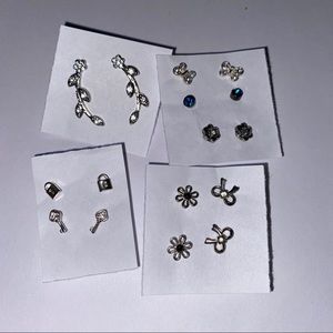 Bundle of 8 pairs of earrings